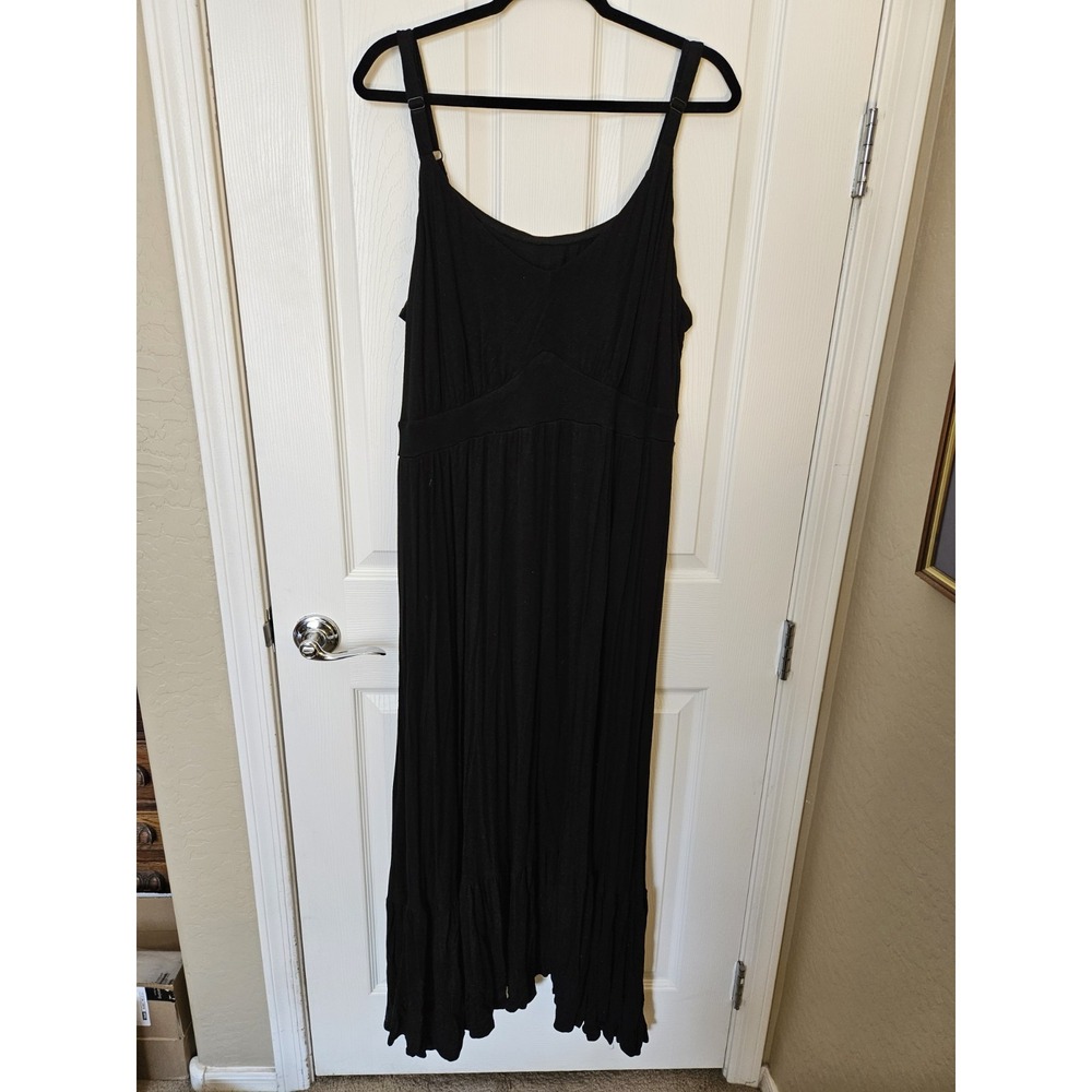 Torrid Super Soft Black Tiered Sleeveless Empire Waist Pockets Maxi Dress, +4X